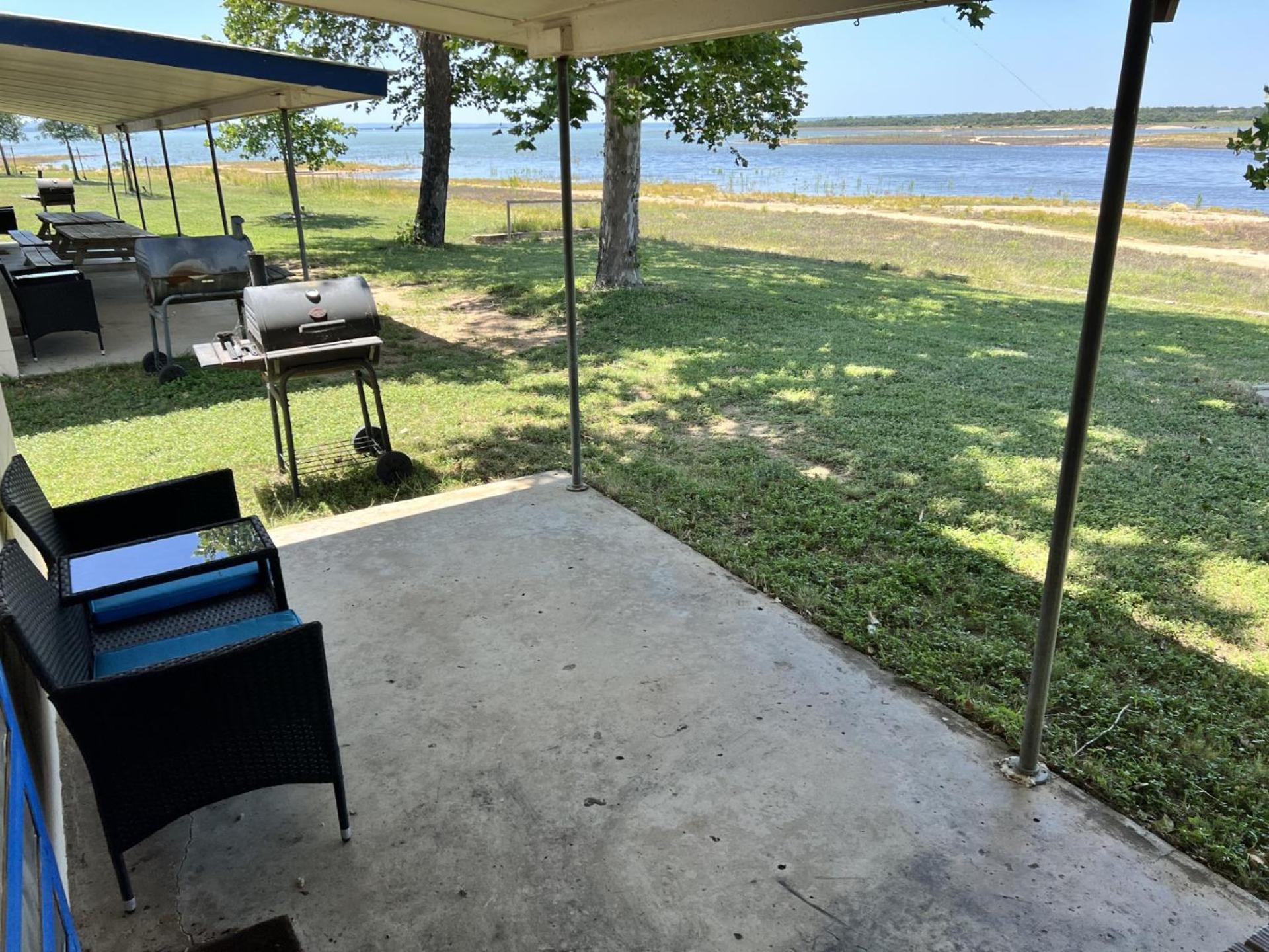 Oasis Lake Buchanan Bluffton Exterior photo